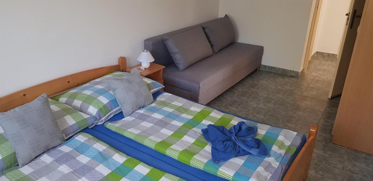 Harmónia Vendégház Poroszló Extérieur photo